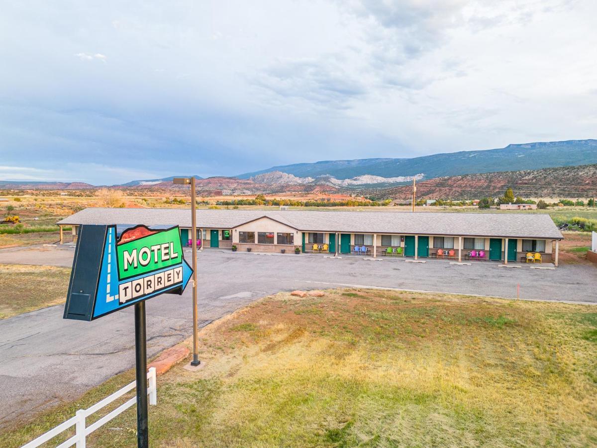 Motel Torrey Extérieur photo