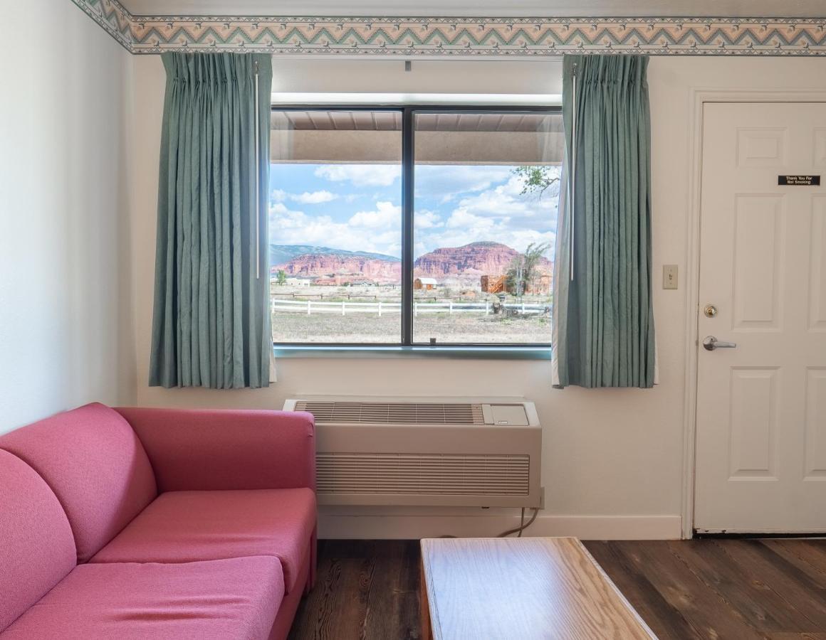 Motel Torrey Extérieur photo