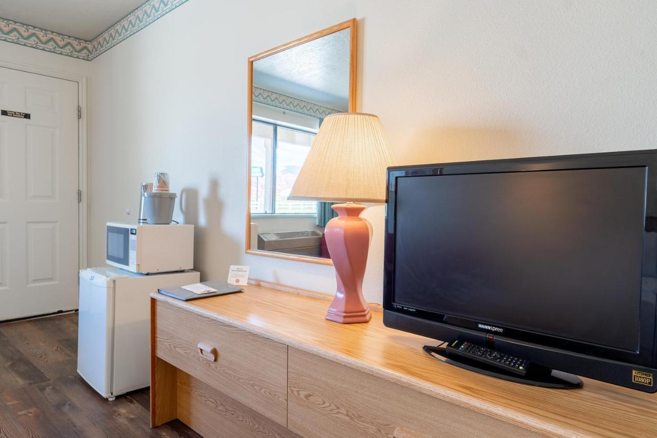 Motel Torrey Extérieur photo