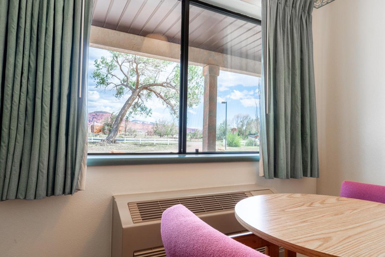 Motel Torrey Extérieur photo