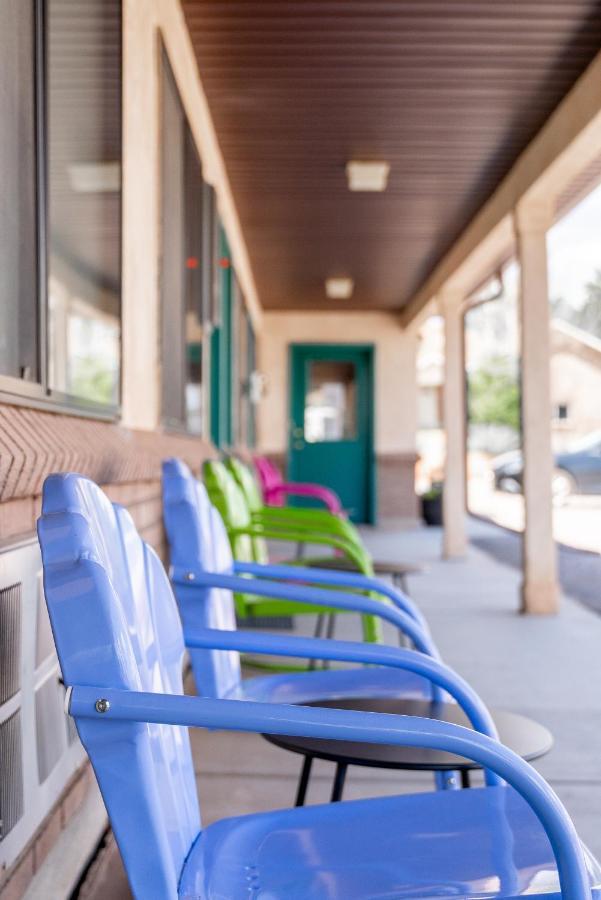 Motel Torrey Extérieur photo